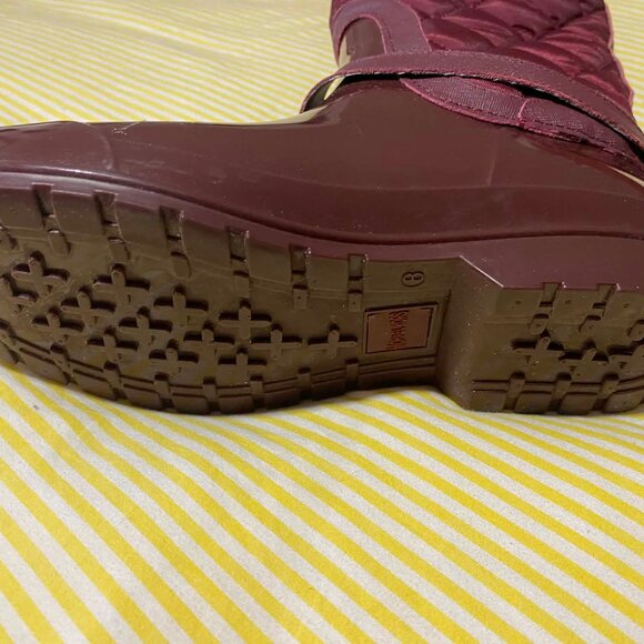 Michael Kors quilted rubber rain boots - Picture 3 of 10